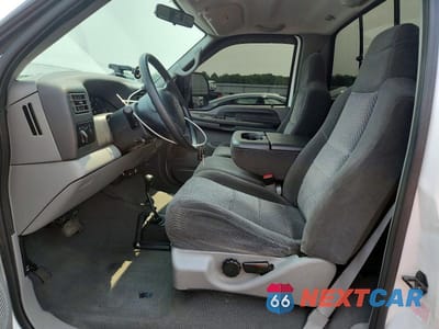 Zdjęcie 7 z 12 samochodu: 2002 FORD F250 SUPER DUTY VIN:1FTNF21L02EA10140 - miniatura
