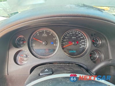 Zdjęcie 9 z 13 samochodu: 2010 CHEVROLET SUBURBAN C1500 LTZ VIN:1GNUCKE02AR173357 - miniatura