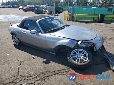 Czwarte zdjęcie samochodu z boku: 2011 MAZDA MX-5 MIATA VIN:JM1NC2JF9B0219537 - miniatura