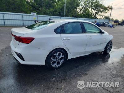Trzecie zdjęcie samochodu z tyłu: 2020 KIA FORTE LXS VIN:3KPF24AD4LE170791 - miniatura