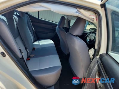 Zdjęcie 10 z 12 samochodu: 2018 TOYOTA COROLLA L VIN:2T1BURHE9JC039615 - miniatura