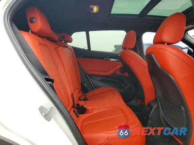 Zdjęcie 11 z 14 samochodu: 2020 BMW X2 SDRIVE28I VIN:WBXYH9C02L5P56077 - miniatura