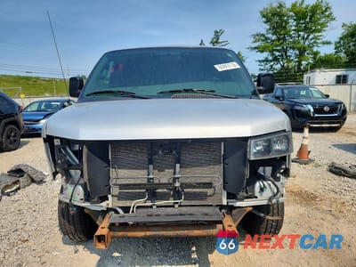 Piąte zdjęcie samochodu w środku: 2019 CHEVROLET EXPRESS G3500 VIN:1GCZGHFG3K1142815 - miniatura