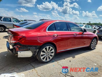 Trzecie zdjęcie samochodu z tyłu: 2020 MERCEDES-BENZ E 350 VIN:WDDZF8DB9LA704704 - miniatura