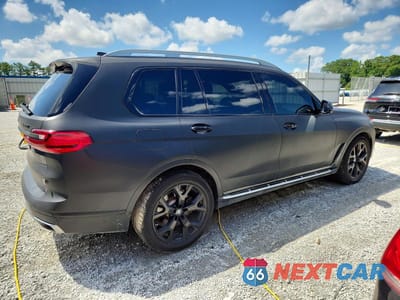 Trzecie zdjęcie samochodu z tyłu: 2019 BMW X7 XDRIVE50I VIN:5UXCX4C53KLS39033 - miniatura