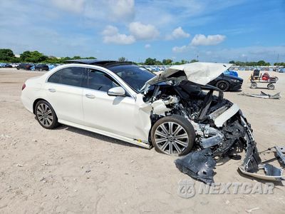 Czwarte zdjęcie samochodu z boku: 2021 MERCEDES-BENZ E 350 VIN:W1KZF8DB1MA969148 - miniatura