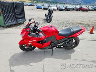 Trzecie zdjęcie samochodu z tyłu: 2006 KAWASAKI ZX1400 A VIN:JKBZXNA116A004669 - miniatura