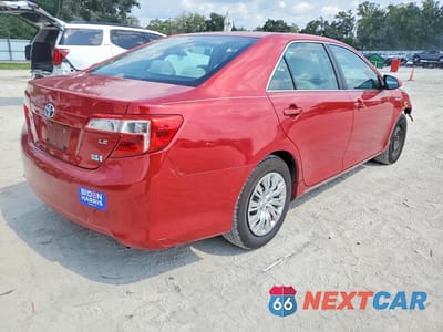 Trzecie zdjęcie samochodu z tyłu: 2014 TOYOTA CAMRY HYBRID LE VIN:4T1BD1FK2EU105775 - miniatura