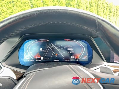 Zdjęcie 8 z 10 samochodu: 2019 BMW X5 XDRIVE40I VIN:5UXCR6C55KLL61916 - miniatura