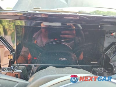 Zdjęcie 9 z 14 samochodu: 2025 GMC YUKON DENALI VIN:1GKS1DRLXSR219688 - miniatura