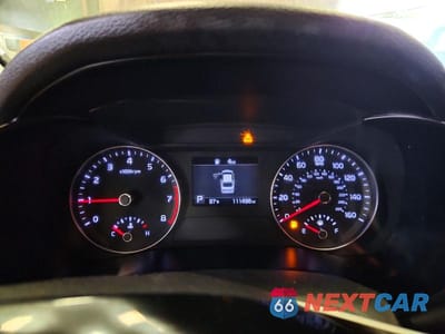Zdjęcie 9 z 12 samochodu: 2019 KIA FORTE LXS VIN:3KPF24ADXKE006122 - miniatura