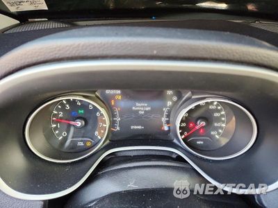 Zdjęcie 9 z 13 samochodu: 2017 JEEP COMPASS LATITUDE VIN:3C4NJDBB2HT656143 - miniatura