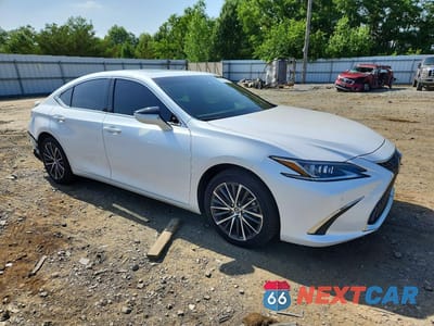 Czwarte zdjęcie samochodu z boku: 2025 LEXUS ES 350 BASE VIN:58ADZ1B13SU203371 - miniatura