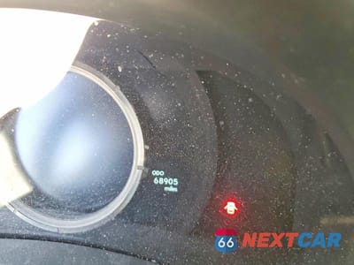 Zdjęcie 9 z 13 samochodu: 2017 LEXUS IS 200T VIN:JTHBA1D23H5055319 - miniatura