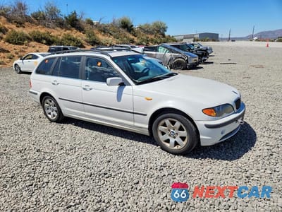 Czwarte zdjęcie samochodu z boku: 2002 BMW 325 XIT VIN:WBAEP33472PF00748 - miniatura