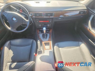 Zdjęcie 8 z 12 samochodu: 2009 BMW 328 XI SULEV VIN:WBAPK53569A510645 - miniatura