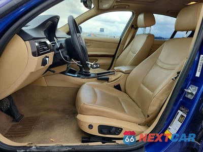 Zdjęcie 7 z 12 samochodu: 2011 BMW 328 XI VIN:WBAPK7C5XBA972756 - miniatura