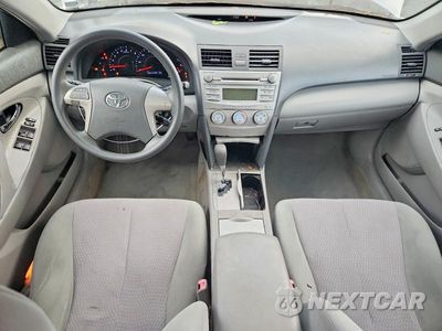 Zdjęcie 8 z 12 samochodu: 2010 TOYOTA CAMRY LE VIN:4T1BF3EK1AU023439 - miniatura