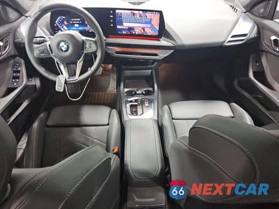 Zdjęcie 8 z 12 samochodu: 2026 BMW 228XI VIN:WBA23GG02T7U35058 - miniatura
