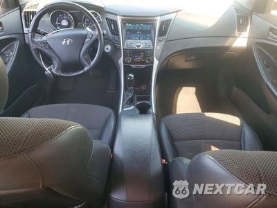 Zdjęcie 8 z 12 samochodu: 2013 HYUNDAI SONATA SE VIN:5NPEC4AC9DH516668 - miniatura