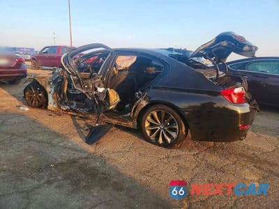 Drugie zdjęcie samochodu z przodu: 2016 BMW 528 I VIN:WBA5A5C52GG353975 - miniatura