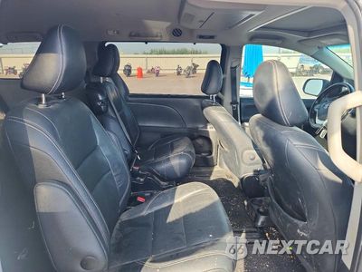 Zdjęcie 11 z 13 samochodu: 2015 TOYOTA SIENNA SPORT VIN:5TDXK3DC7FS659553 - miniatura
