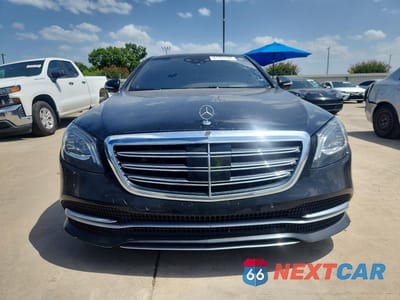 Piąte zdjęcie samochodu w środku: 2019 MERCEDES-BENZ S 560 4MATIC VIN:WDDUG8GB7KA491043 - miniatura