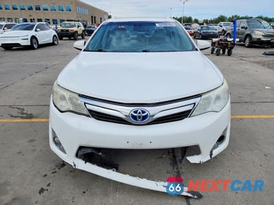 Piąte zdjęcie samochodu w środku: 2012 TOYOTA CAMRY HYBRID XLE VIN:4T1BD1FK0CU060607 - miniatura