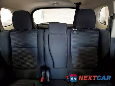 Zdjęcie 10 z 14 samochodu: 2017 MITSUBISHI OUTLANDER SE VIN:JA4AZ3A31HZ066420 - miniatura