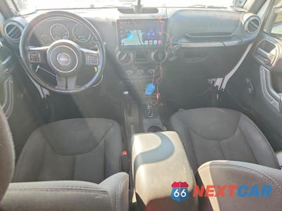 Zdjęcie 8 z 13 samochodu: 2015 JEEP WRANGER VIN:1C4BJWDG0FL663124 - miniatura