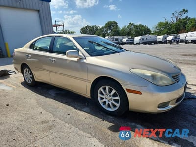 Czwarte zdjęcie samochodu z boku: 2003 LEXUS ES 300 VIN:JTHBF30G330109190 - miniatura
