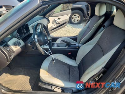 Zdjęcie 7 z 12 samochodu: 2003 BMW Z4 2.5 VIN:4USBT33493LR62732 - miniatura