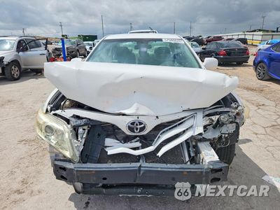 Piąte zdjęcie samochodu w środku: 2011 TOYOTA CAMRY BASE VIN:4T4BF3EK2BR196488 - miniatura