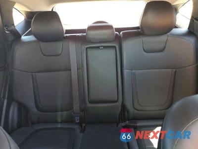 Zdjęcie 10 z 13 samochodu: 2022 HYUNDAI TUCSON SEL VIN:5NMJC3AE5NH001322 - miniatura
