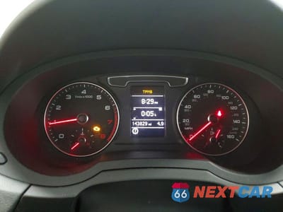 Zdjęcie 9 z 14 samochodu: 2017 AUDI Q3 PREMIUM VIN:WA1BCCFS9HR015527 - miniatura