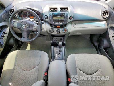 Zdjęcie 8 z 13 samochodu: 2011 TOYOTA RAV4 BASE VIN:2T3BF4DV8BW140557 - miniatura