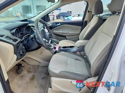 Zdjęcie 7 z 14 samochodu: 2013 FORD ESCAPE S FWD VIN:1FMCU9GX0DUD62347 - miniatura