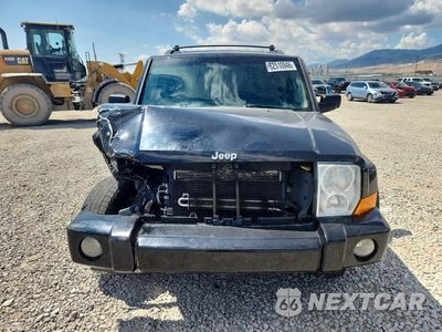 Piąte zdjęcie samochodu w środku: 2007 JEEP COMMANDER VIN:1J8HG48P07C592508 - miniatura