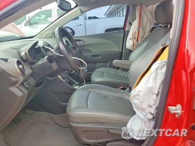 Zdjęcie 7 z 12 samochodu: 2015 CHEVROLET SONIC LTZ VIN:1G1JE5SB4F4186105 - miniatura