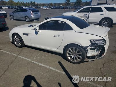 Drugie zdjęcie samochodu z przodu: 2017 MERCEDES-BENZ SLC 300 VIN:WDDPK3JA6HF138450 - miniatura