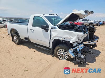 Czwarte zdjęcie samochodu z boku: 2024 GMC SIERRA K2500 HEAVY DUTY VIN:1GT39LE76RF124665 - miniatura