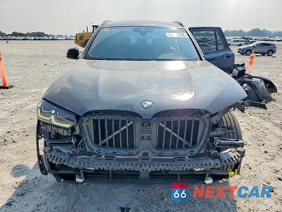 Piąte zdjęcie samochodu w środku: 2022 BMW X3 SDRIVE30I VIN:5UX43DP0XN9L32177 - miniatura