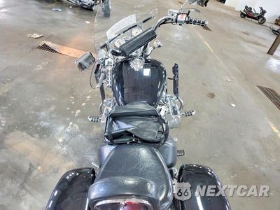 Zdjęcie 6 z 10 samochodu: 2003 HONDA GL1500 CD VIN:1HFSC34673A600874 - miniatura