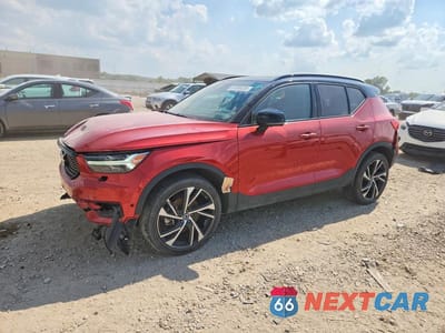 2020 VOLVO XC40 T5 R-DESIGN YV4162UM7L2207390 - główne zdjęcie licytacji z USA - miniatura