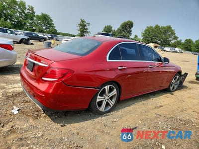 Trzecie zdjęcie samochodu z tyłu: 2017 MERCEDES-BENZ E 300 4MATIC VIN:WDDZF4KB2HA193517 - miniatura