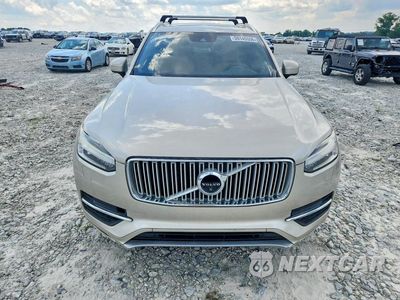 Piąte zdjęcie samochodu w środku: 2017 VOLVO XC90 T8 VIN:YV4BC0PL5H1121240 - miniatura