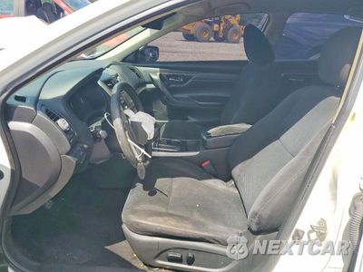 Zdjęcie 7 z 12 samochodu: 2015 NISSAN ALTIMA 2.5 S VIN:1N4AL3AP0FC457381 - miniatura