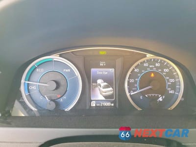 Zdjęcie 9 z 12 samochodu: 2017 TOYOTA CAMRY HYBRID XLE VIN:4T1BD1FK2HU228450 - miniatura