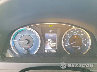 Zdjęcie 9 z 12 samochodu: 2017 TOYOTA CAMRY HYBRID XLE VIN:4T1BD1FK2HU228450 - miniatura