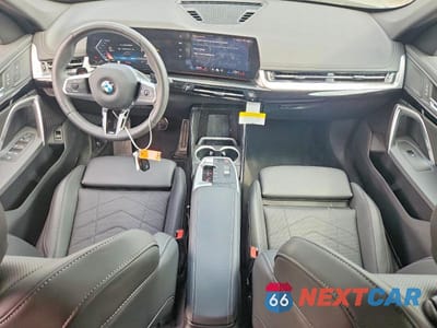 Zdjęcie 8 z 13 samochodu: 2025 BMW X1 XDRIVE28I VIN:WBX73EF04S5094239 - miniatura